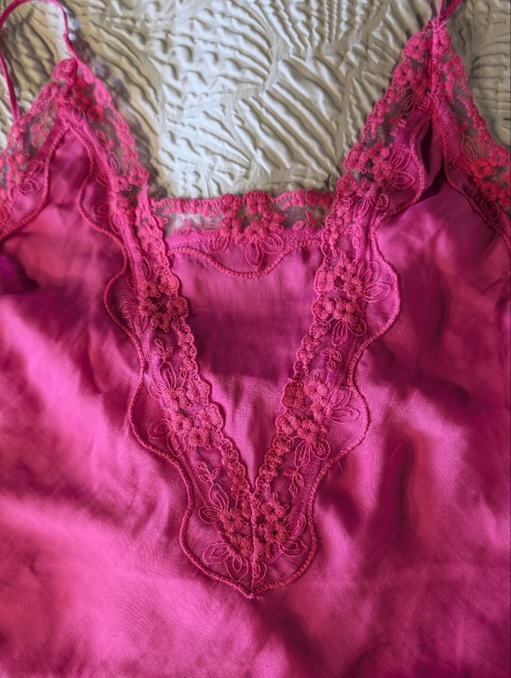 Free People NWOT Someone Like You Cami in Bright Pink sz LRG - Picture 6 of 16